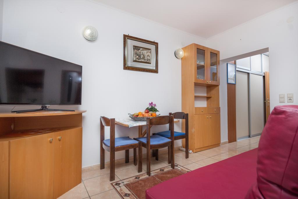 Apartments Villa-Passat โปเรช ภายนอก รูปภาพ