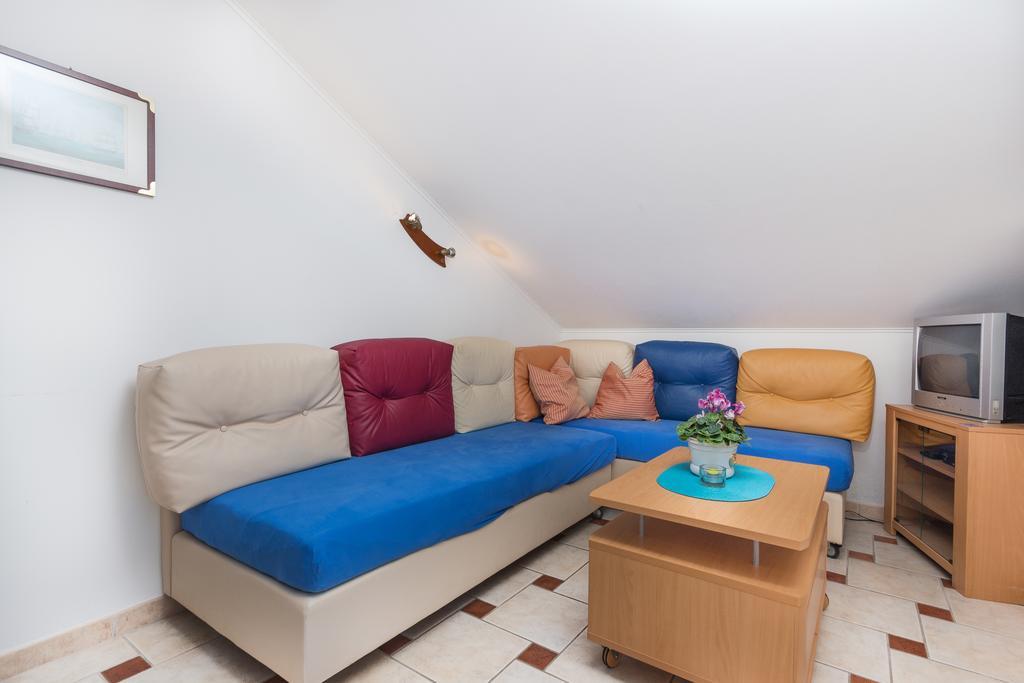 Apartments Villa-Passat โปเรช ภายนอก รูปภาพ